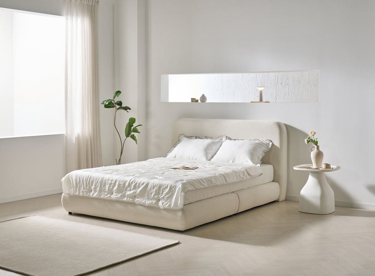Luna Rayon (Viscose) Comforter